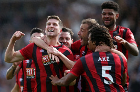 水晶宫实现逆袭，豪取三分积分的简单介绍