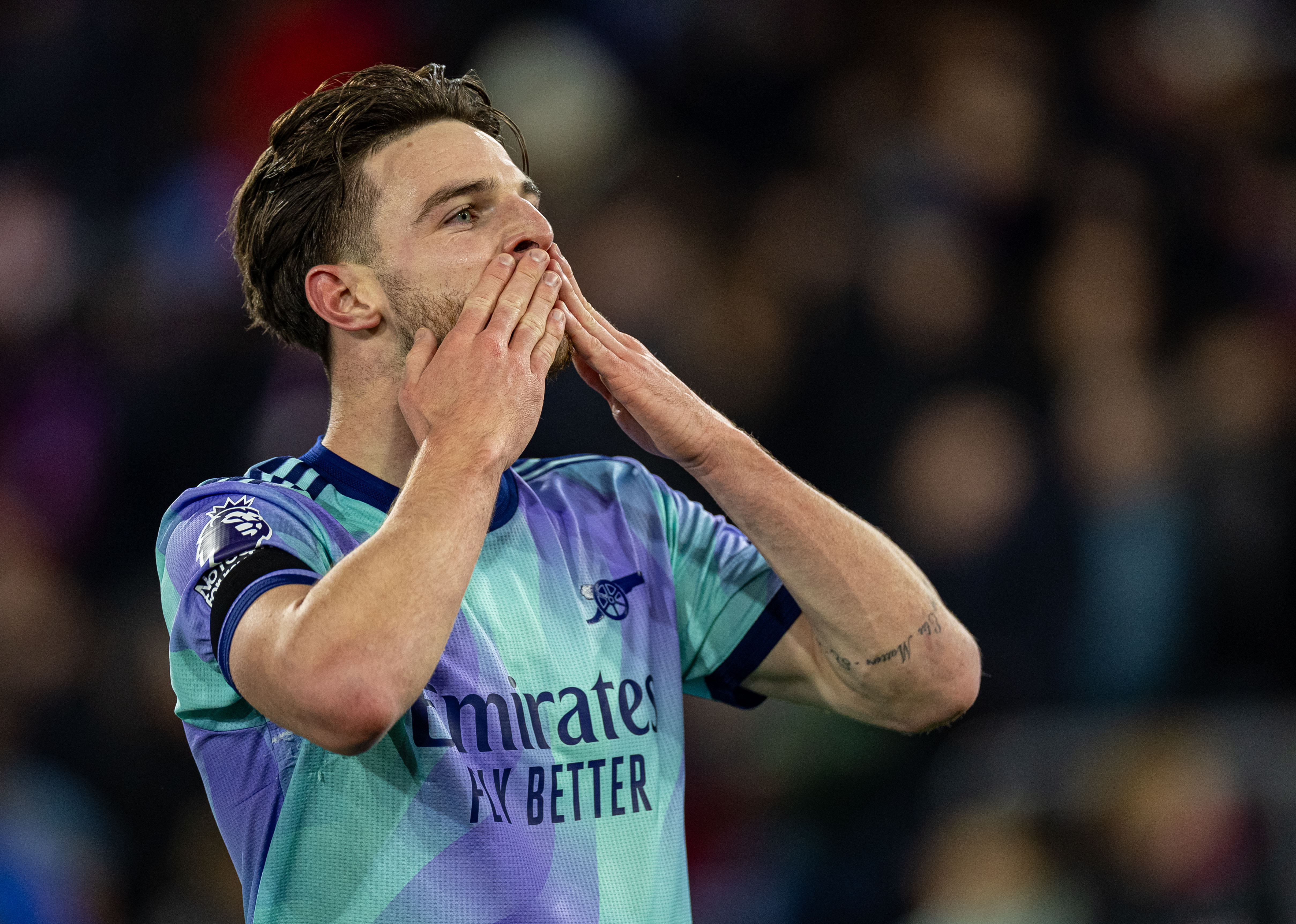 开云平台-包含水晶宫主场大胜,重回积分榜前列的词条