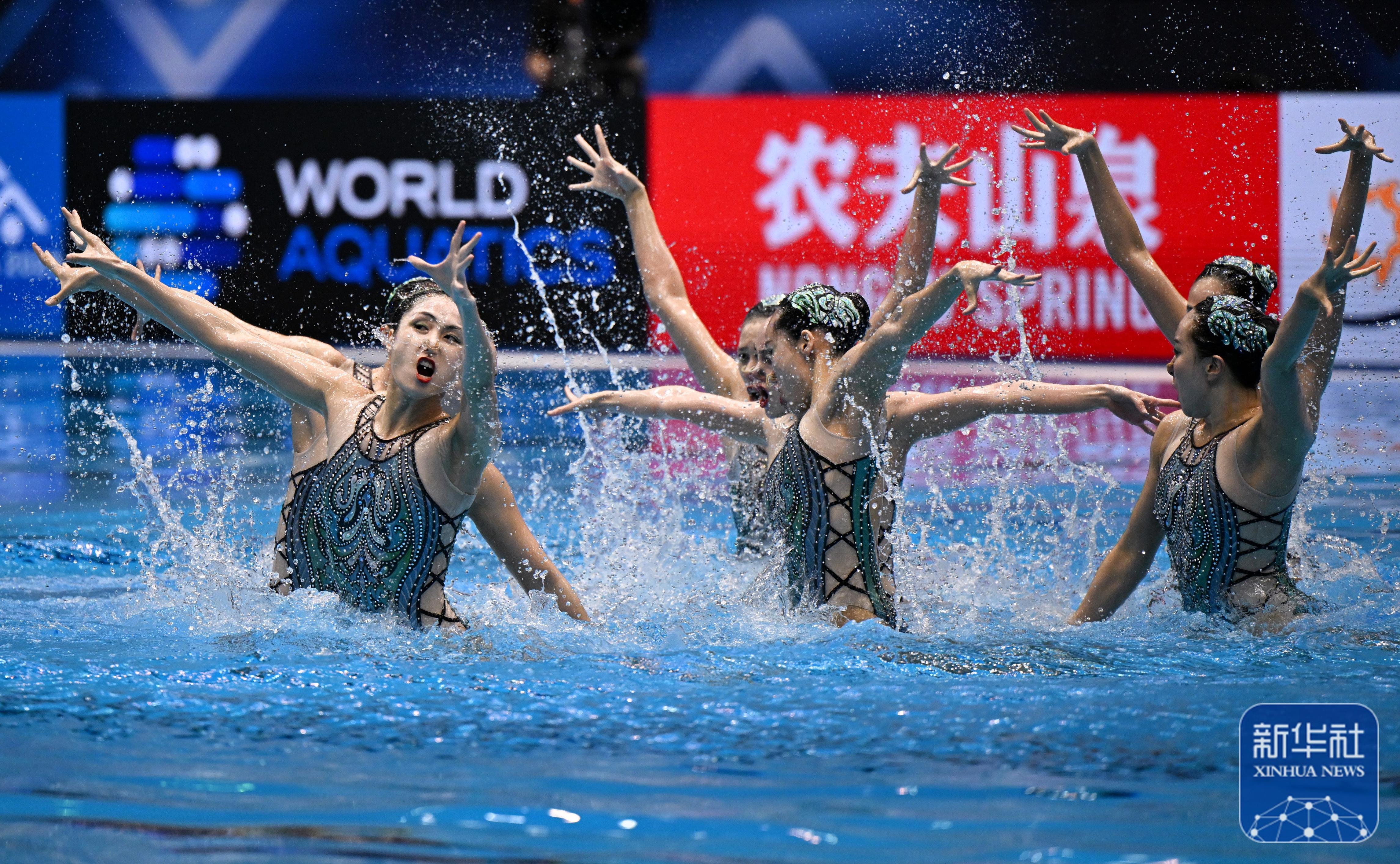 开云-场面火爆！游泳观众席沸腾不已的简单介绍