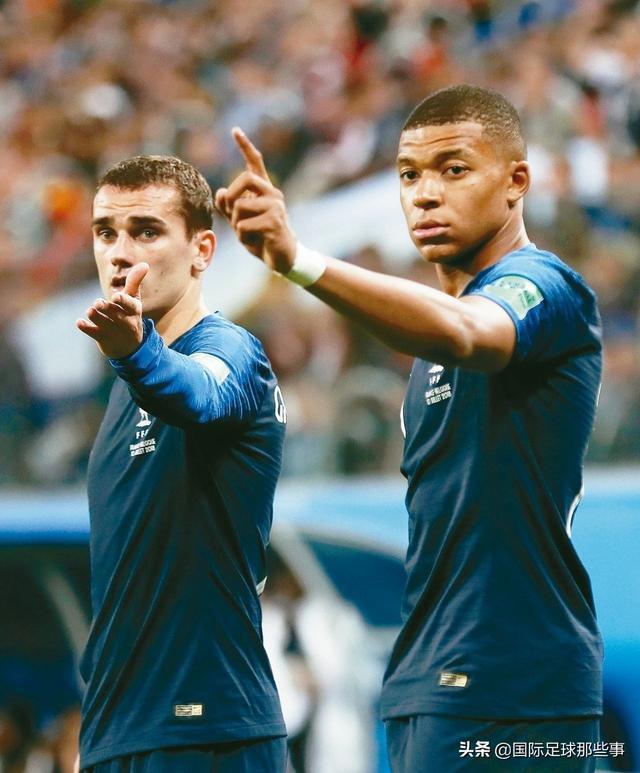 开云-法国队碾压中国队，黄鸭组合点燃赛场