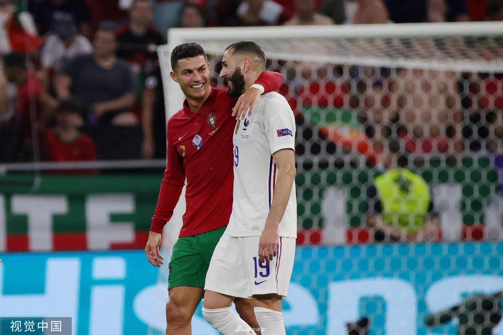 开云体育平台APP-葡萄牙碾压美国，本泽马惊艳四座
