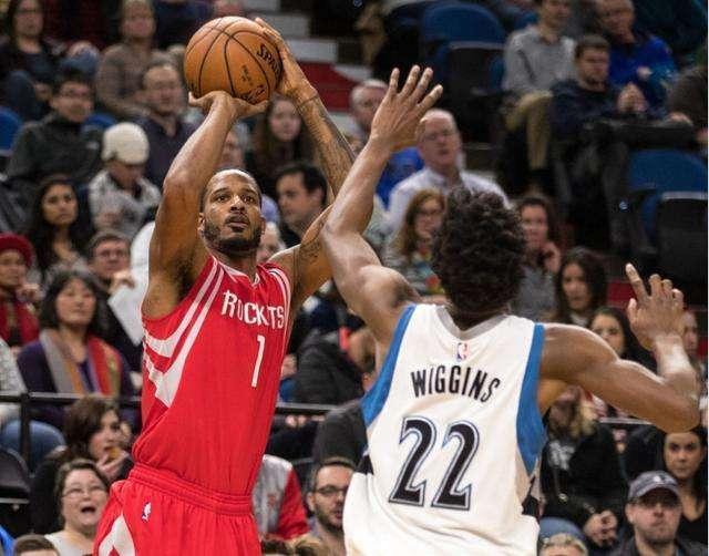 开云体育登录-76人逆转魔术，周琦带队取胜