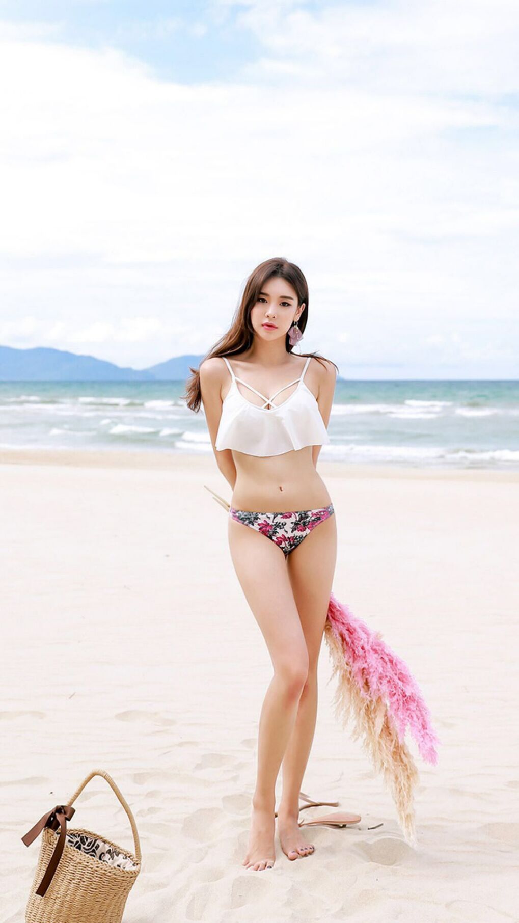 开云体育在线-独行侠铁蹄踏破京城,浓眉擎天柱定乾坤—奥运关键战巨星接管实录