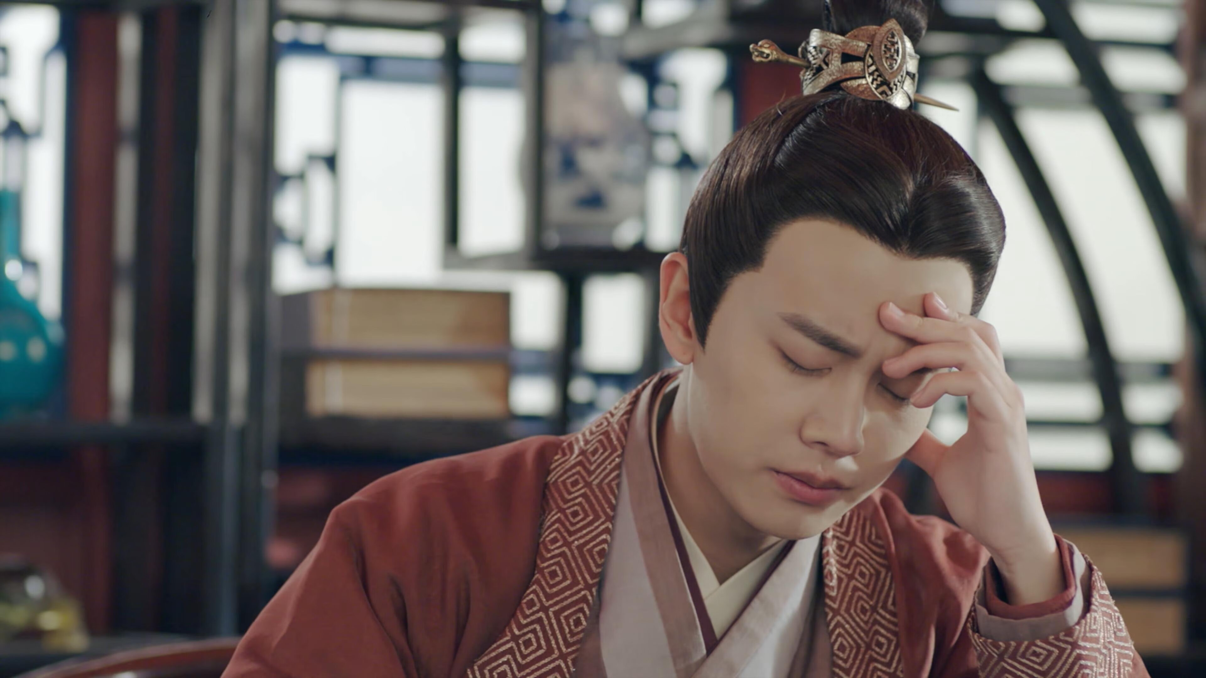 缺席的身影,如何主宰了他人的战场?