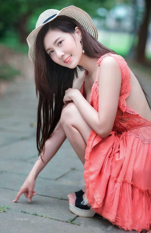 压力铸就锋芒，迪亚斯逆境爆发，威尔士团队之力收割突尼斯